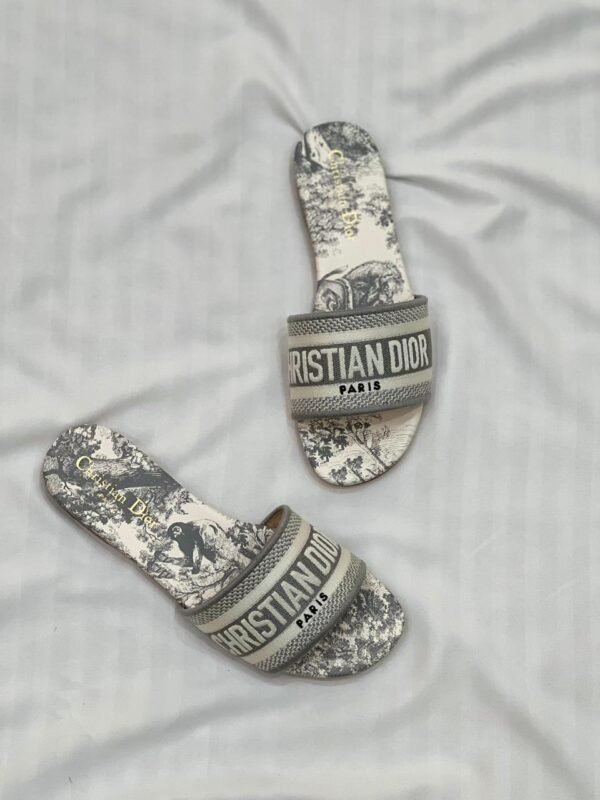 dway heeled slide dior - Image 3